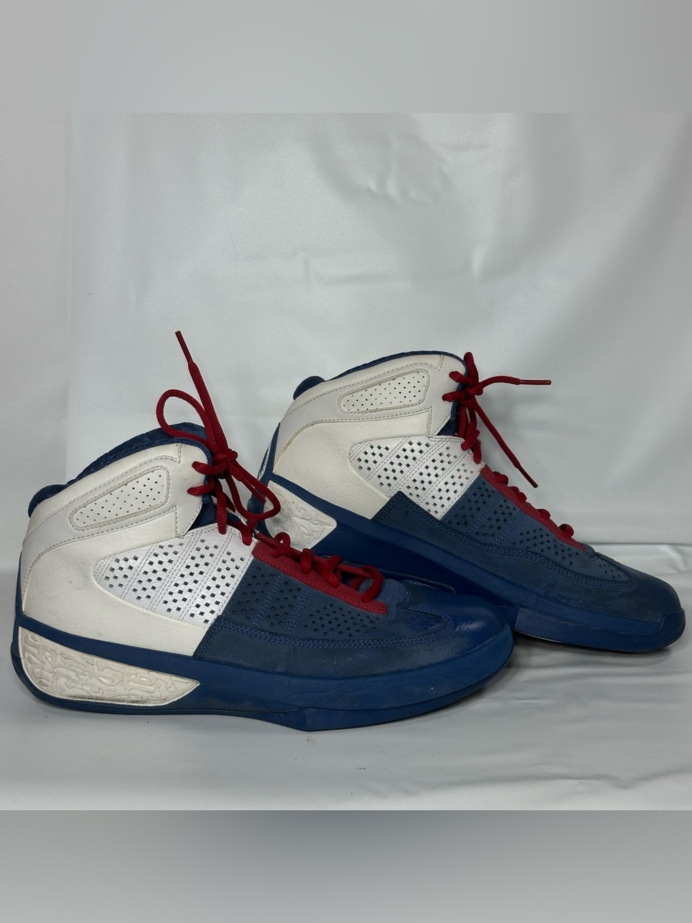 Air Jordan Icons White, Blue & Red High-Top Athletic Sneakers 395487-100